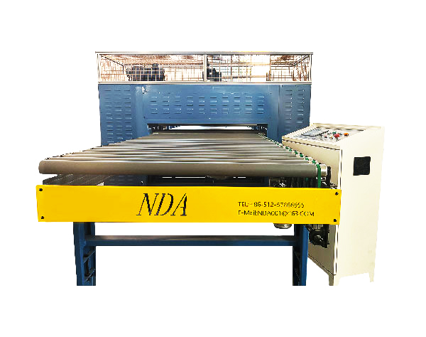 ND-2106  四辊PET封孔机 